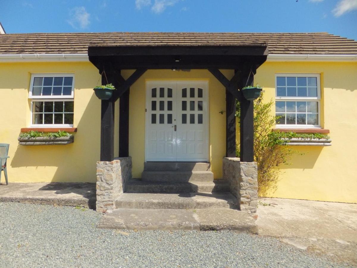 North Headborough Bed and Breakfast Haverfordwest Εξωτερικό φωτογραφία